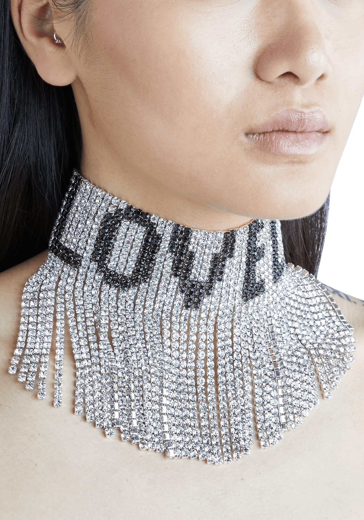 LOVELY I / NECKLACE